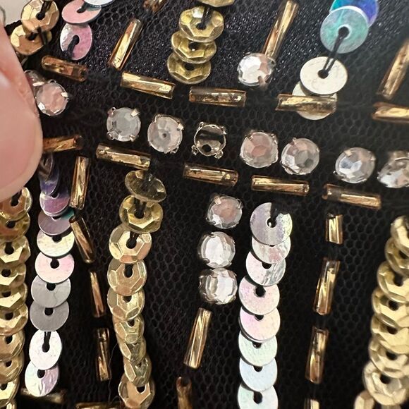 Mac Duggal | 5232 Metallic Embellished Plunge Open Back Gown Size 6 NEW Prom - Picture 11 of 13